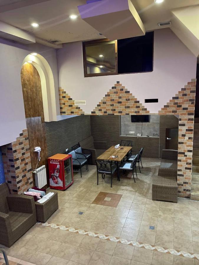 Joy Hotel Apartament Єреван Екстер'єр фото