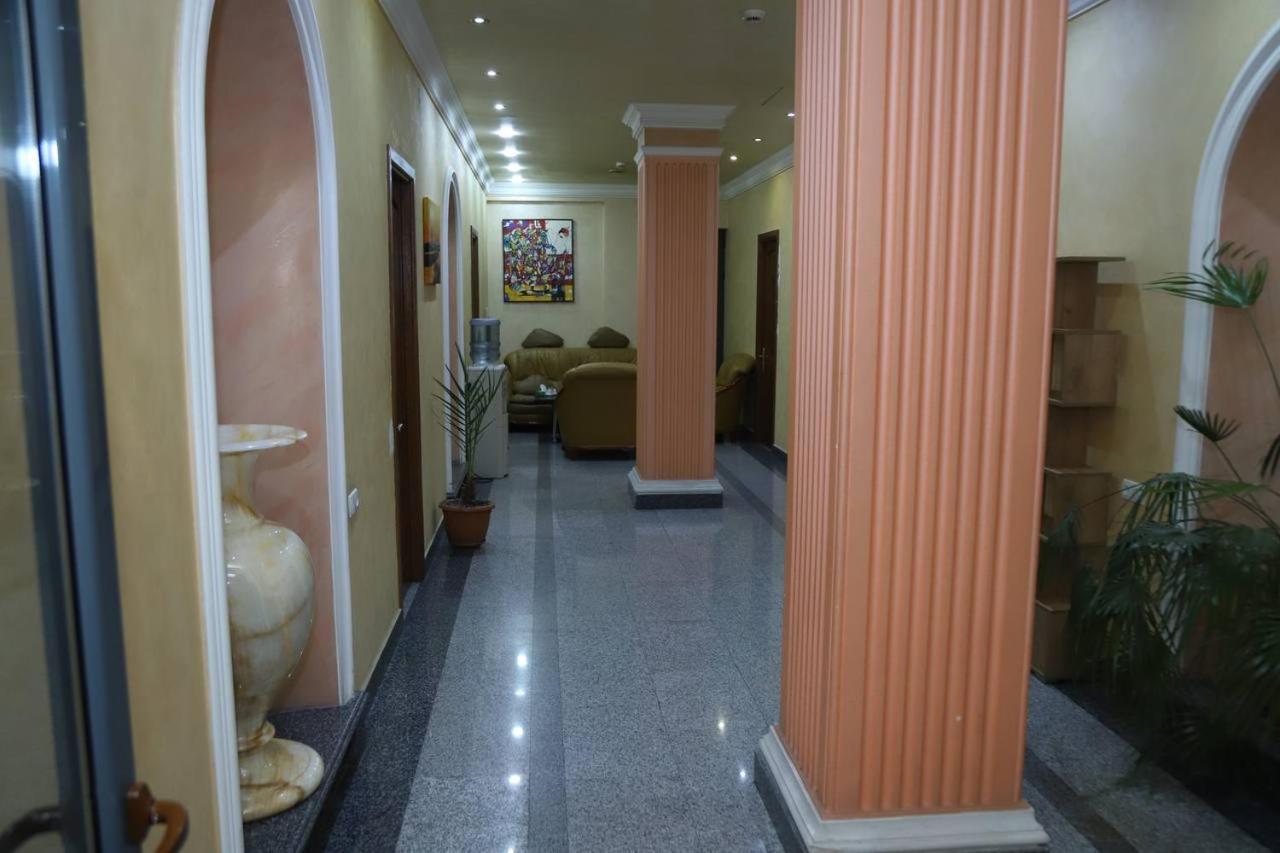 Joy Hotel Apartament Єреван Екстер'єр фото